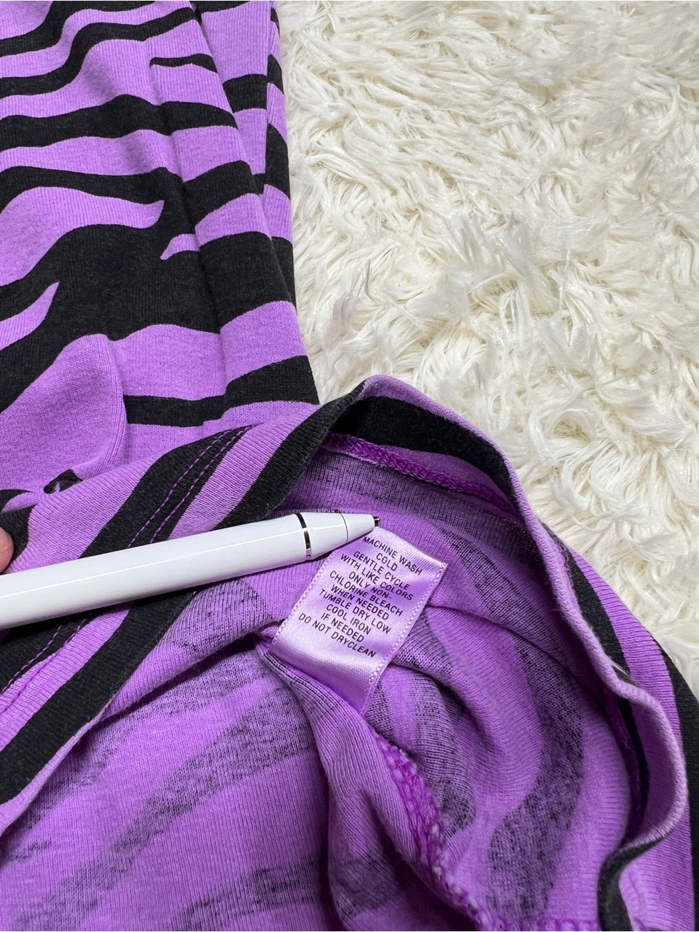 Nollie Purple and Black Zebra Stripe Short Sleeve Baby Doll Tee Y2K Scoop Neck - Picture 6 of 11